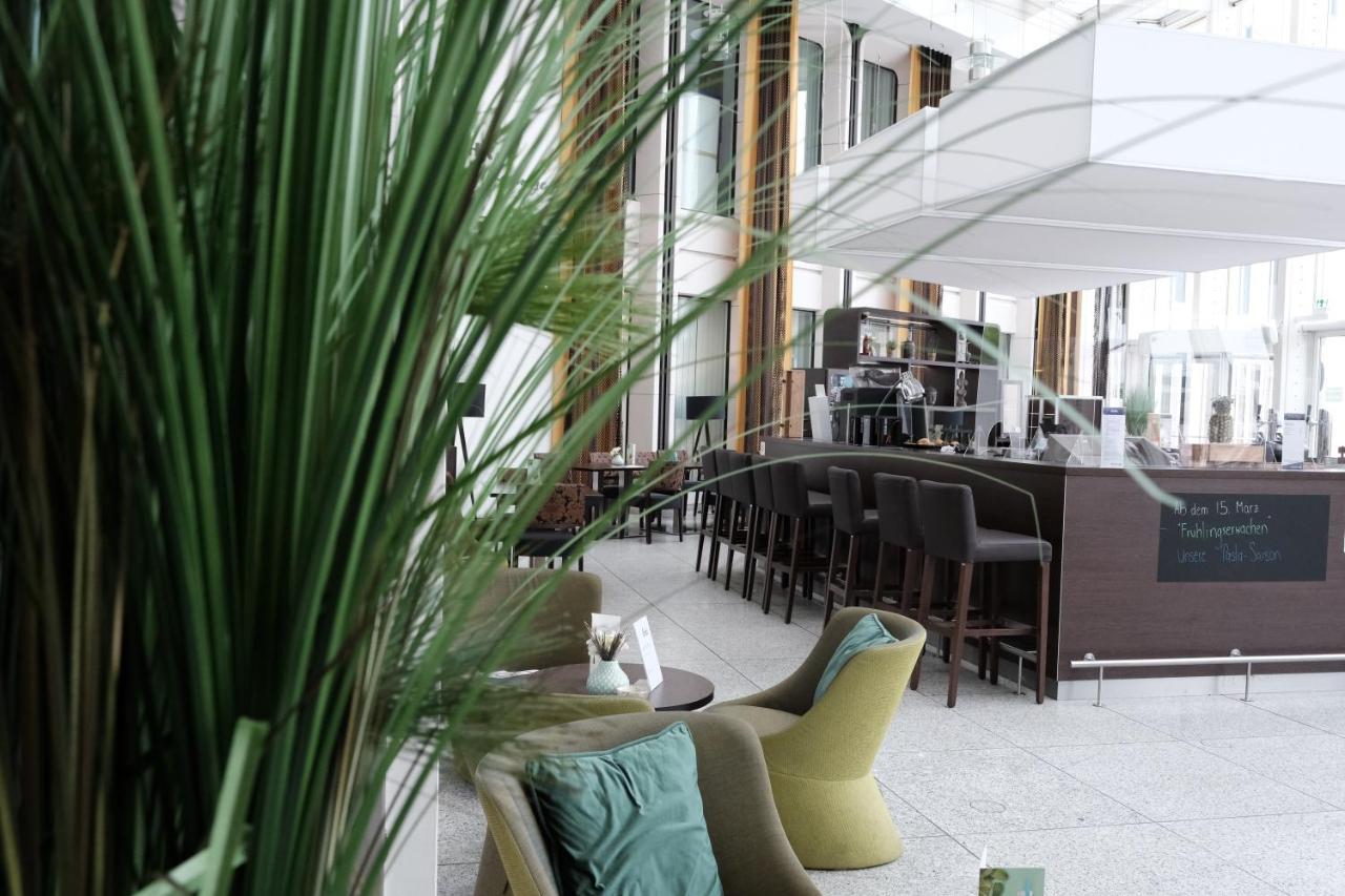 Webers - Das Hotel Im Ruhrturm Essen Luaran gambar